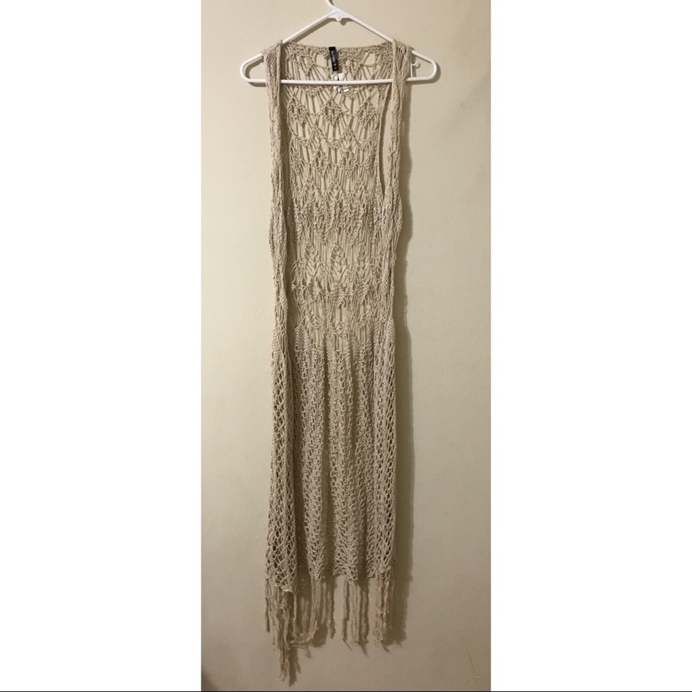 Tilly’ Fringe vest—NEW WITH TAGS-FREE top included